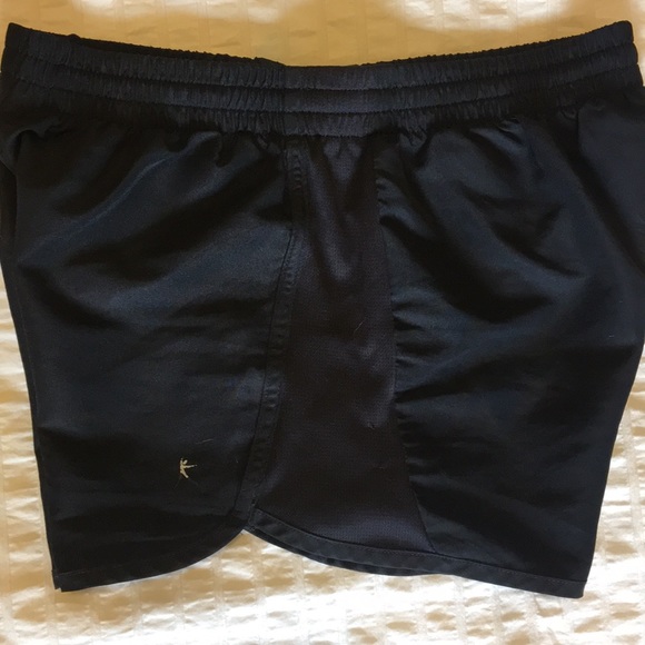 Active Shorts - Picture 4 of 4